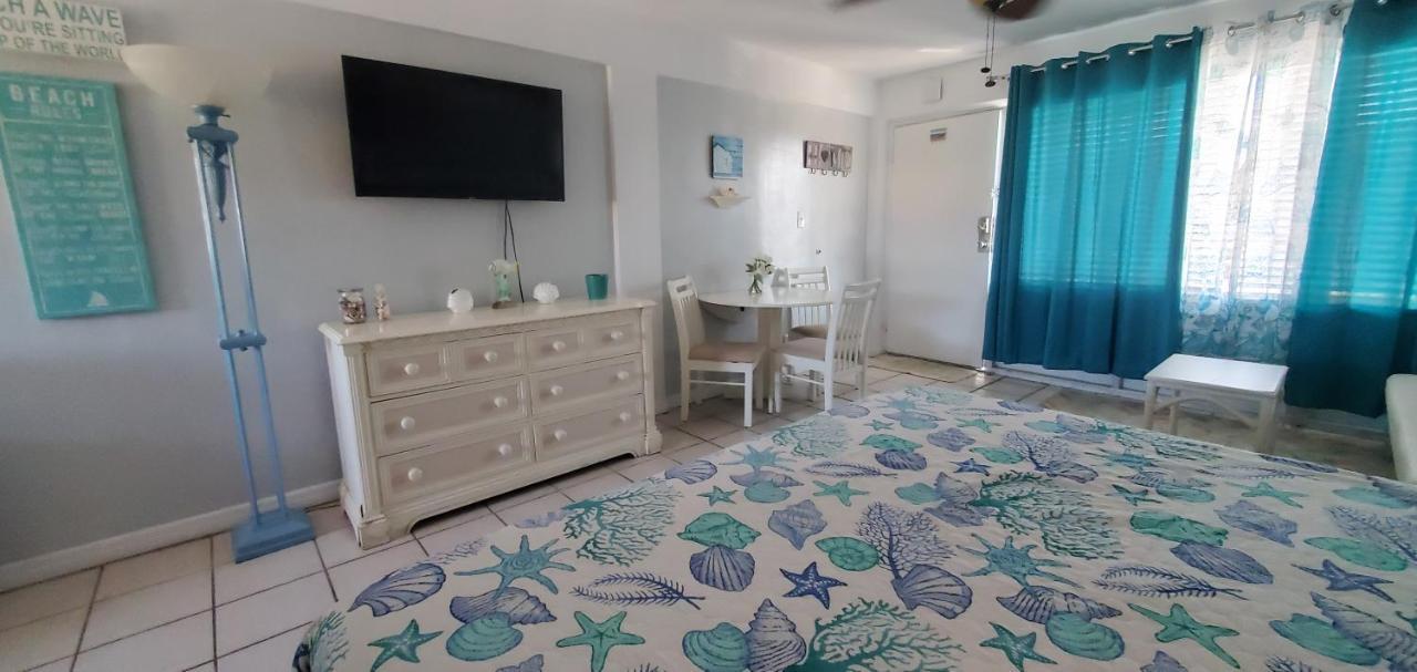Turquoise Beach Retreat~King Bed~デイトナ・ビーチ エクステリア 写真